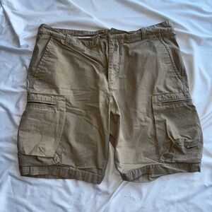 Nike Men's Tan Cargo Shorts